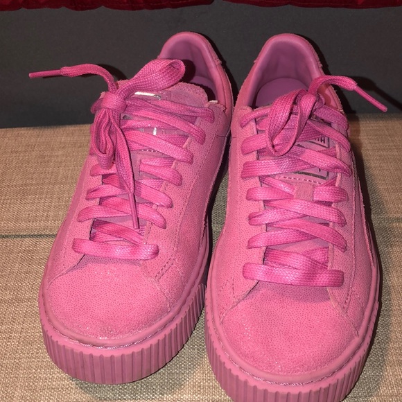 Pink puma basket - Picture 1 of 5